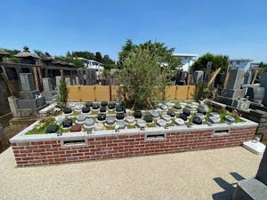 仮宿院 庭園型樹木葬「ともいき」の画像