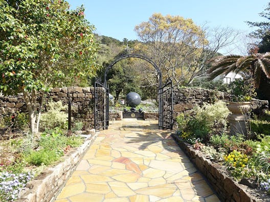 一畑薬師 樹木葬&納骨堂