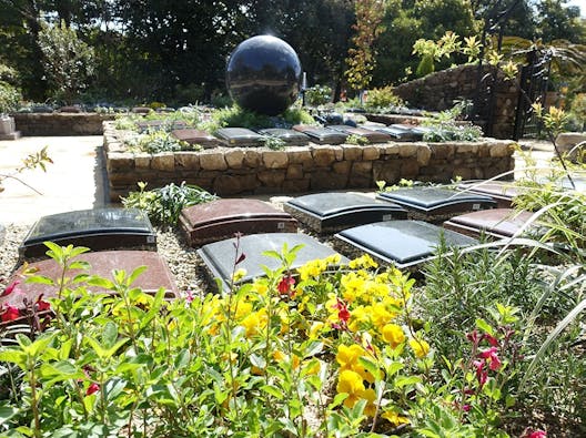 一畑薬師 樹木葬&納骨堂