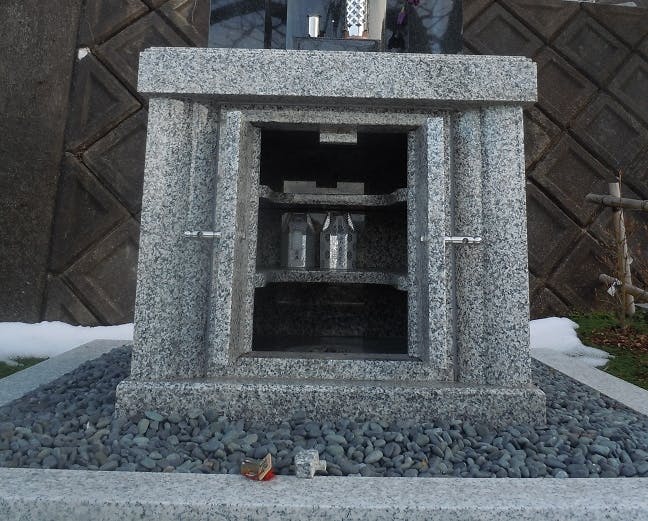 西法寺 永代供養塔の画像