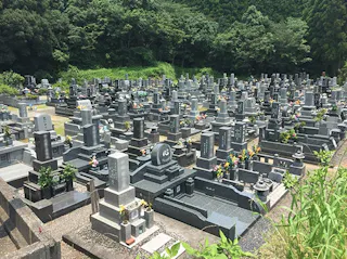 土々呂共同墓地