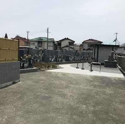 満福寺墓苑・納骨堂「倶会一処」