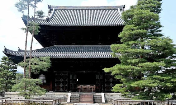 妙心寺塔頭 養徳院  永代供養塔「寂静之塔」