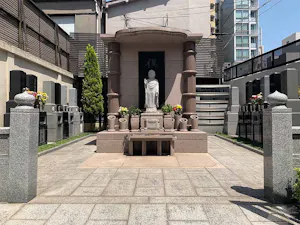 等覚寺【一般墓・永代供養墓】(稲荷町駅)の永代供養墓