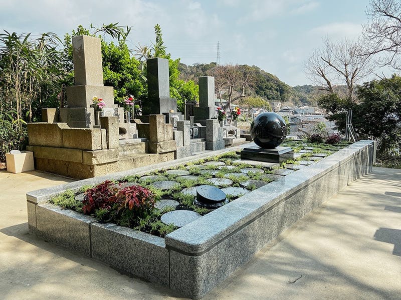 横須賀衣笠の郷樹木葬墓地