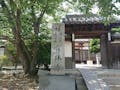 寶珠寺 樹木葬スタイル「想華壇」 寶珠寺 正面山門