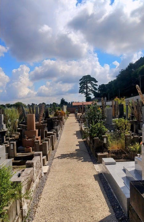 吟松寺霊園