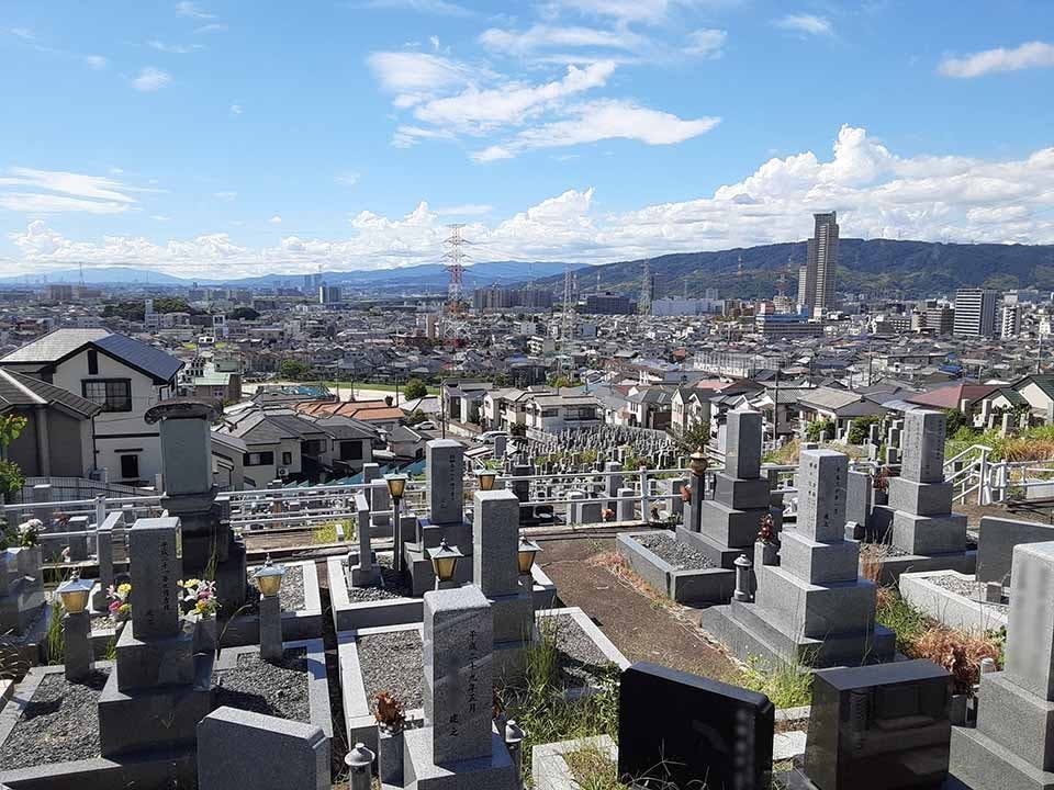 楠葉墓地(枚方市)の費用・口コミ・アクセス｜無料で資料請求