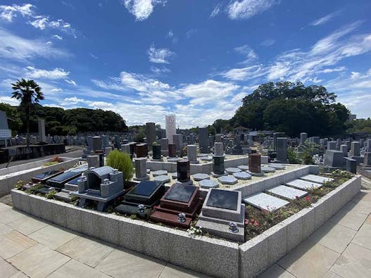 平和公園養念寺墓地 庭園墓