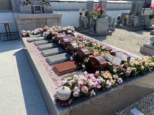 京都府八幡橋本墓苑 ピースフルガーデン