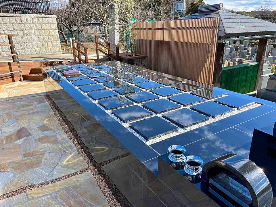 本成寺平和公園樹木葬「瑠璃庵」