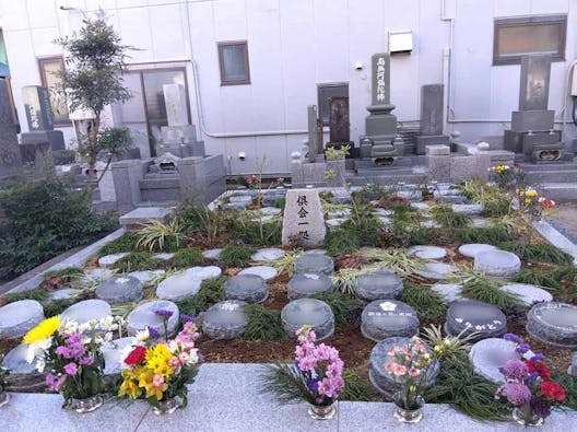 プレミアム古河駅前樹木葬墓地