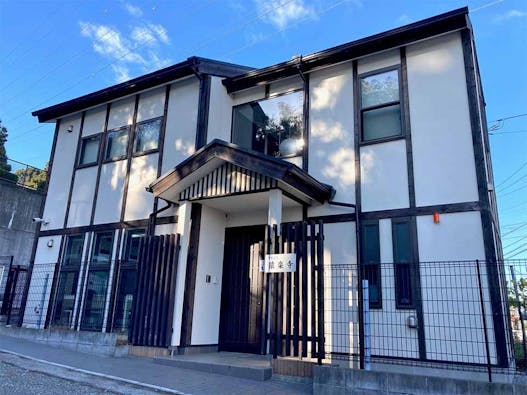 鶴ヶ峰霊園 猿楽寺 個別永代供養墓室内納骨「静林堂」