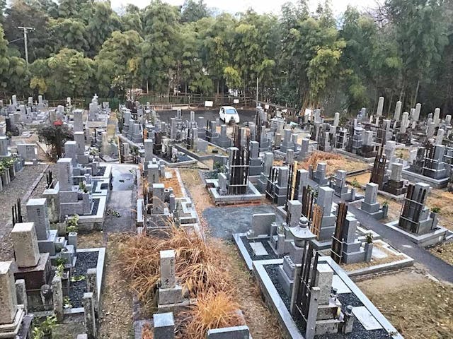 丸山墓地（亀岡市）
