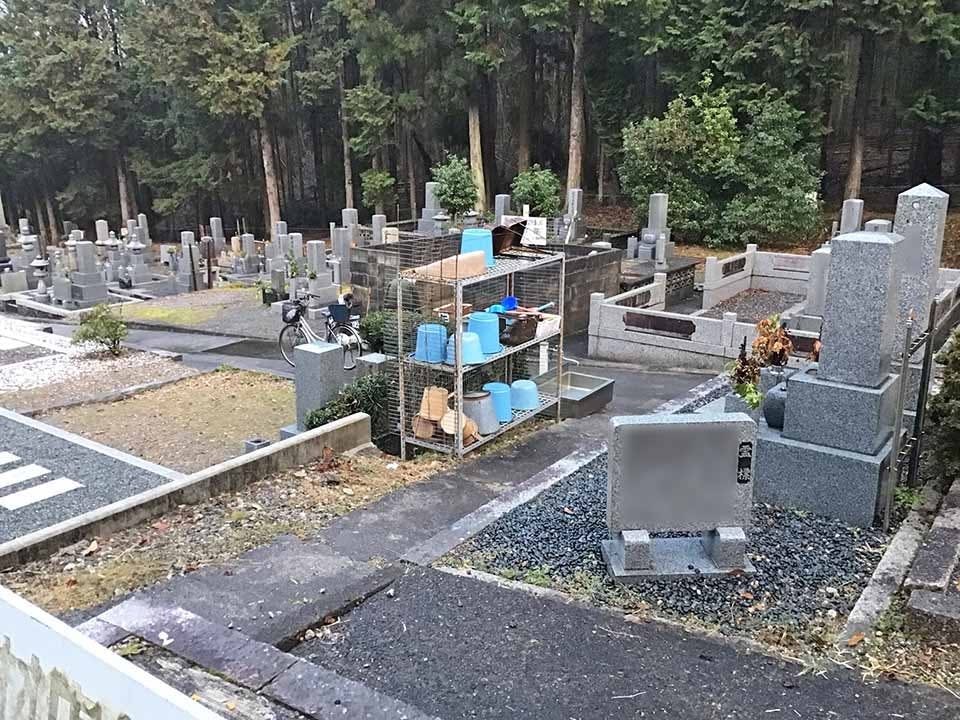 丸山墓地(亀岡市)