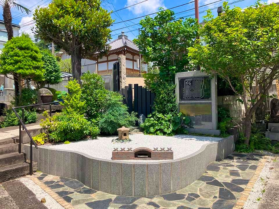 樹木葬「わごころ」 白金こもれびの杜