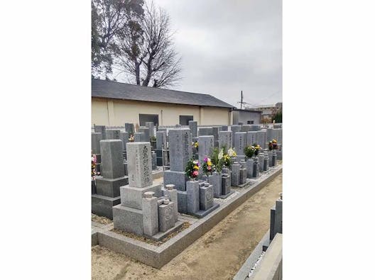 正光寺境内墓地