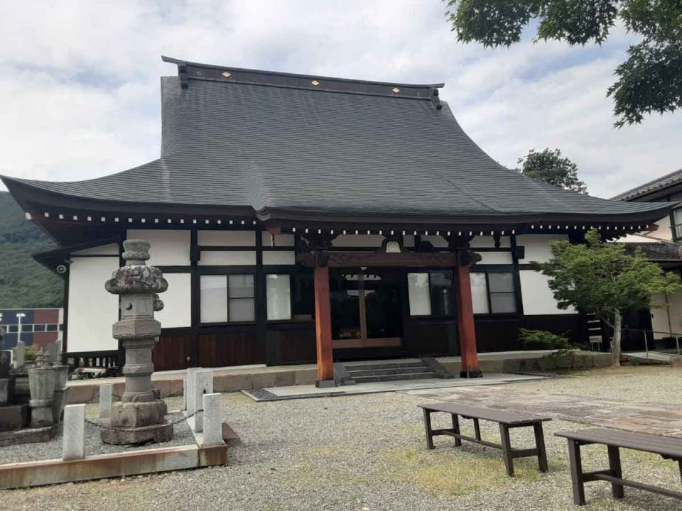 冨田山 寿徳院