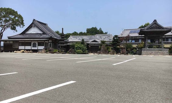 大牟田通玄寺納骨堂 サンガーデン