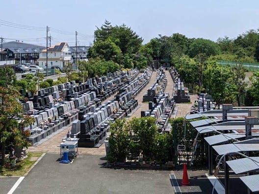 メモリアルグリーン昭島 個別永代供養墓「延の庭」