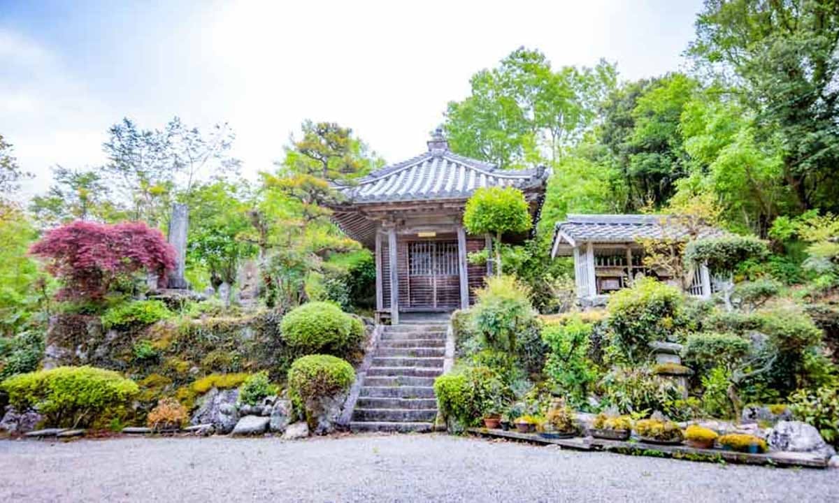 偲墓 安城山 正東寺