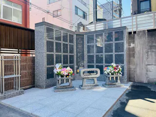 長壽院 のうこつぼ