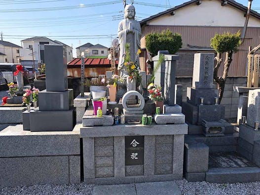 香岩寺 のうこつぼ