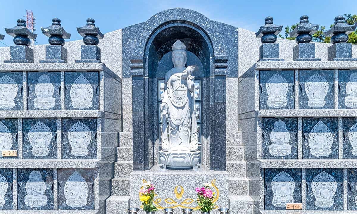 瑠璃光寺 永代供養墓・樹木葬