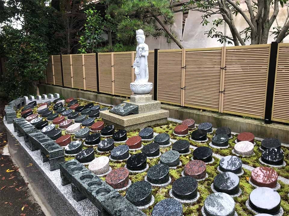 保春院墓苑 永代供養付き墓地・樹木葬