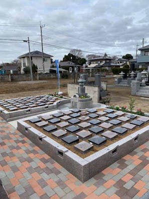 「野木ほたるの水辺」樹木葬墓地