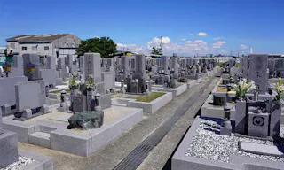小寺墓地
