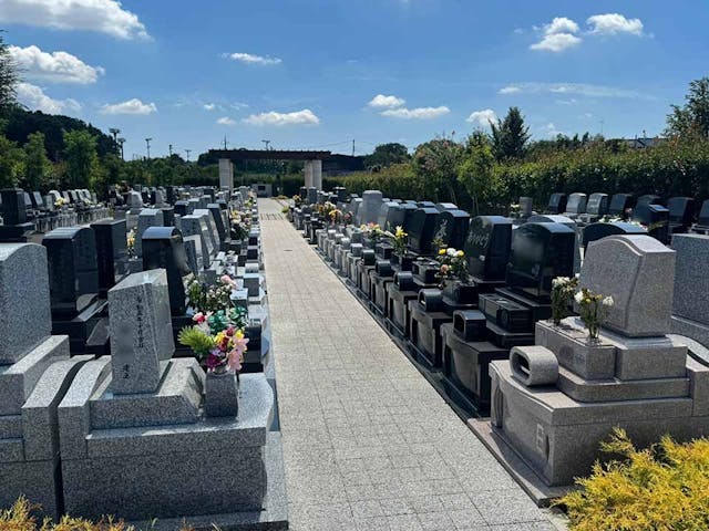 智遍寺霊園 恵の聖地