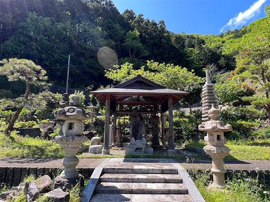 真福寺 のうこつぼ