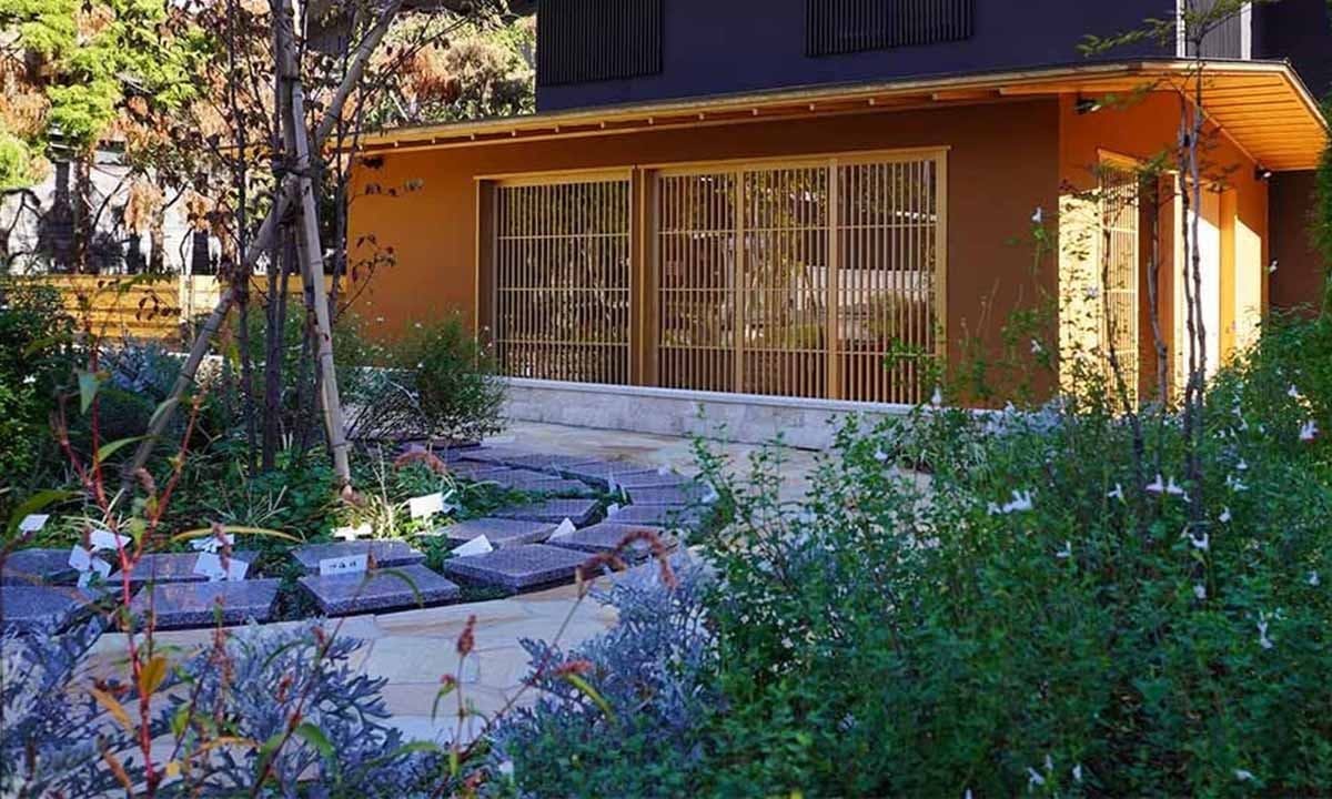 寶乘寺霊園 おもひでの径(みち)