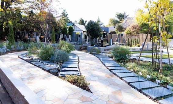 寶乘寺霊園 おもひでの径(みち)