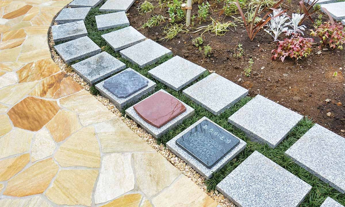 寶乘寺霊園 おもひでの径(みち)