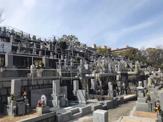 原地区墓地