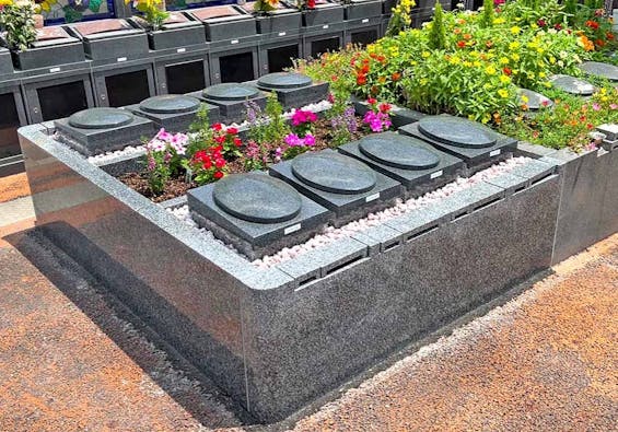 新生田上霊園中央霊場