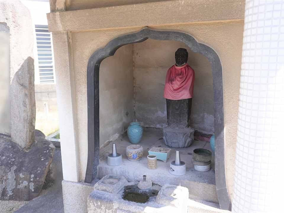 堺市北区 大豆塚墓地