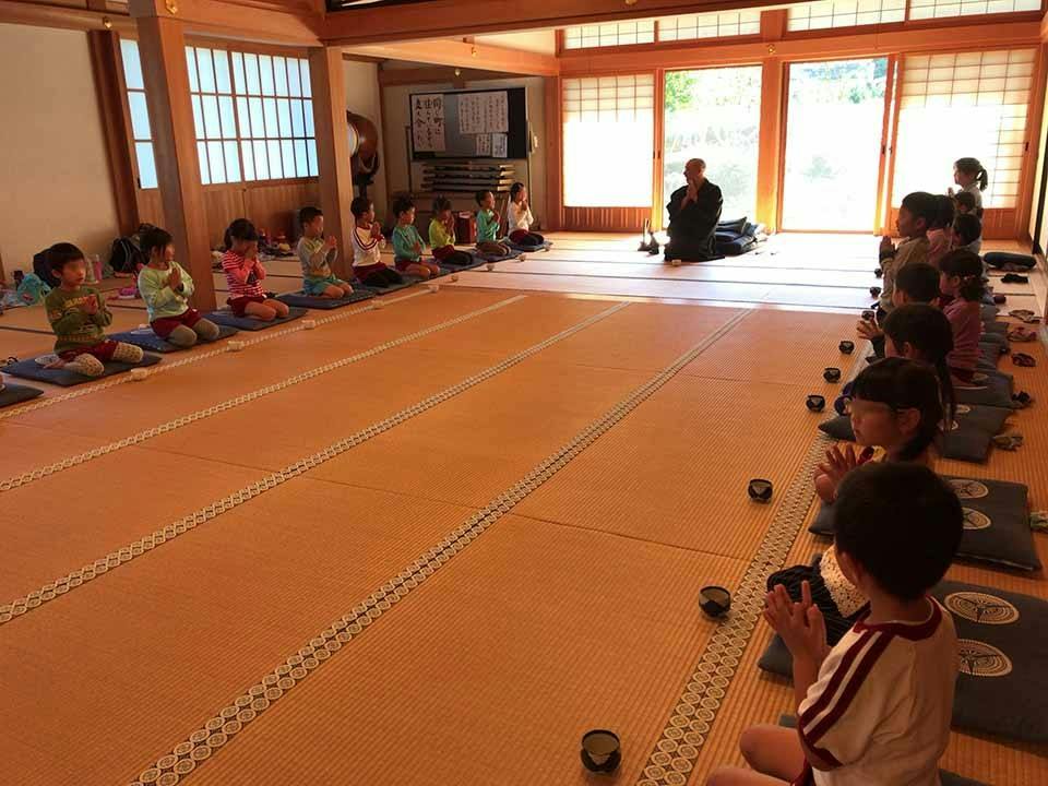龍津寺おじま観音(静岡市清水区)の費用・口コミ・アクセス【いいお墓】