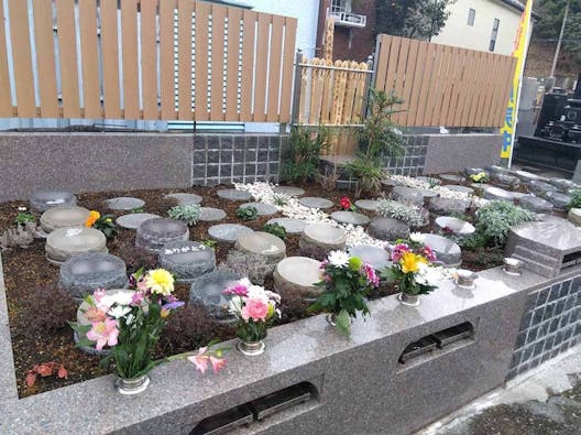 プレミアム横須賀久里浜樹木葬墓地