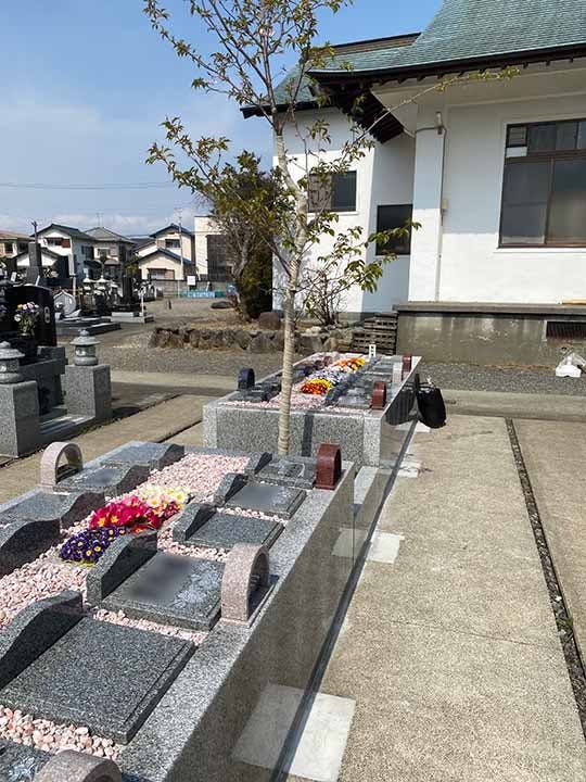 リーフログ伊豆の国樹木葬墓苑