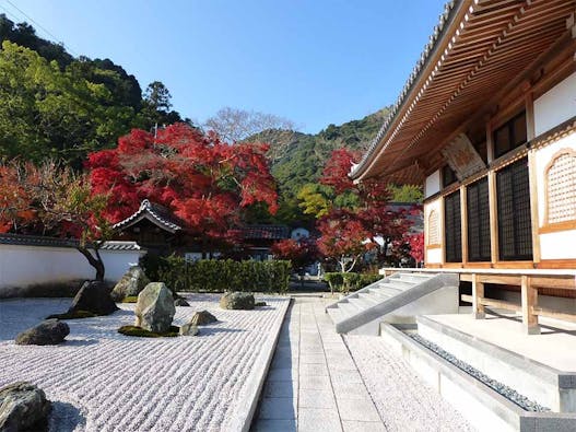 永興寺【納骨塔】