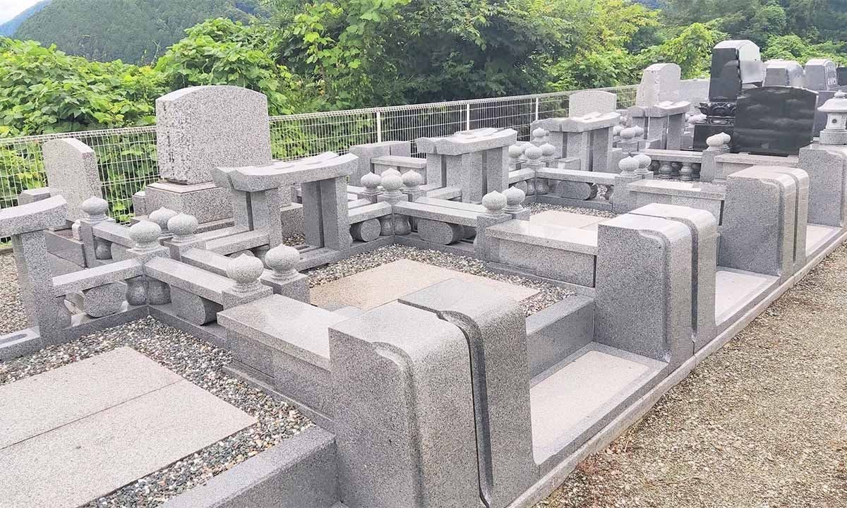 川崎町支倉台墓地