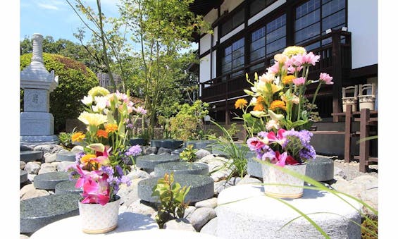 普賢寺 永代供養墓・樹木庭園墓