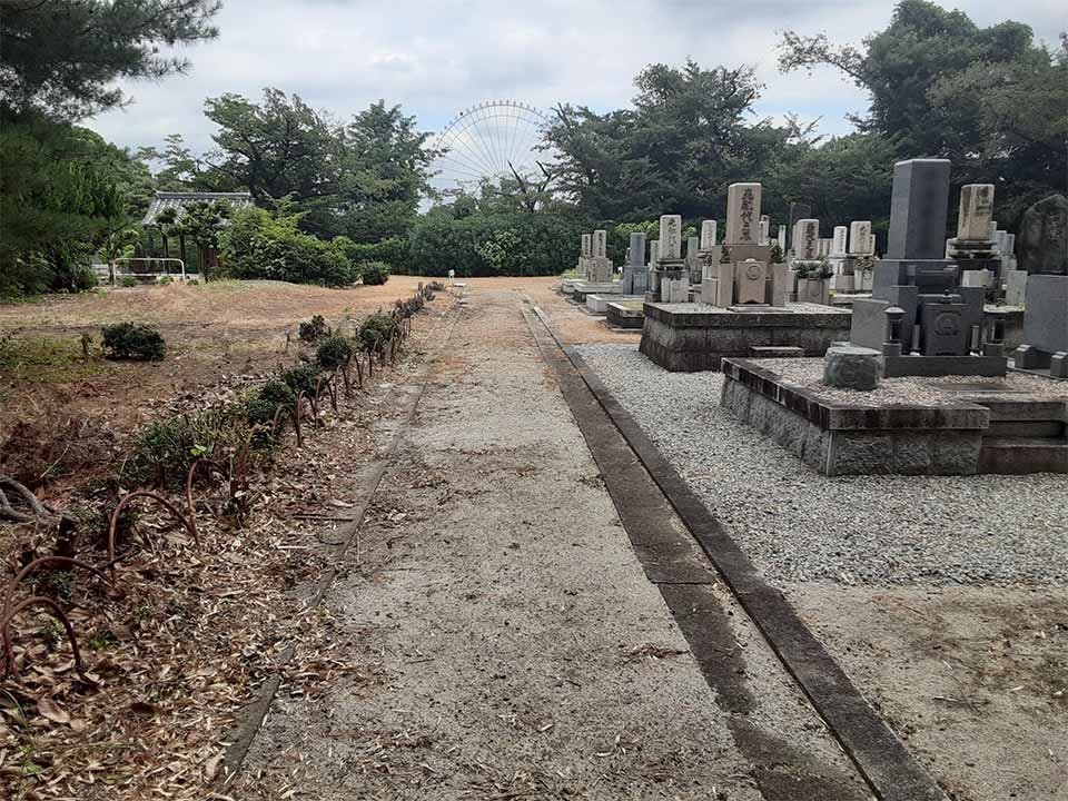 山田別所墓地