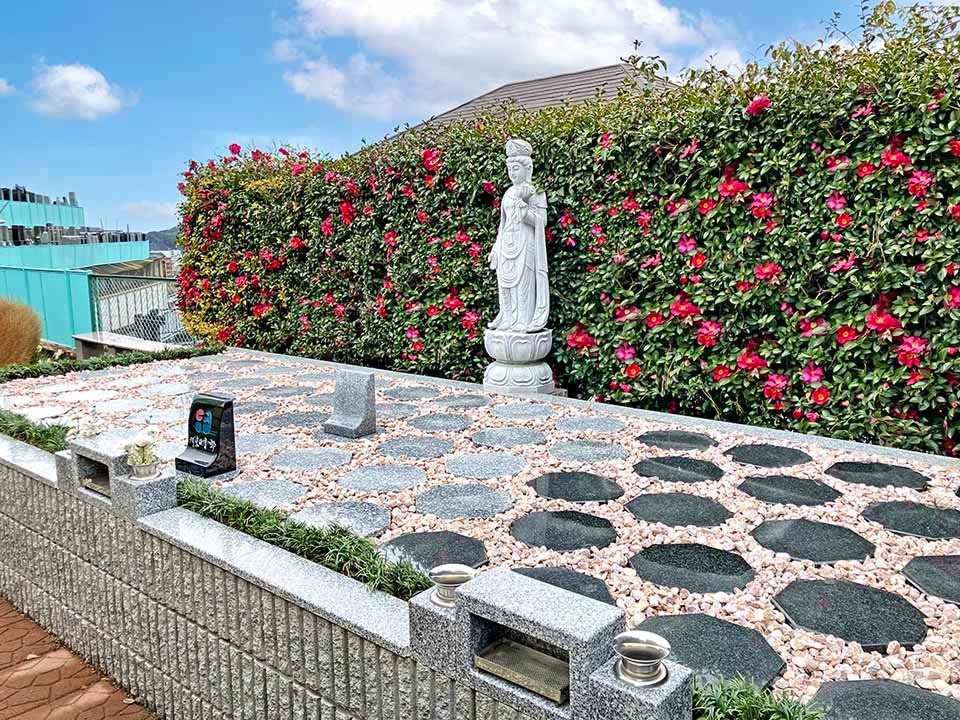 清水ヶ丘霊園樹木葬墓地