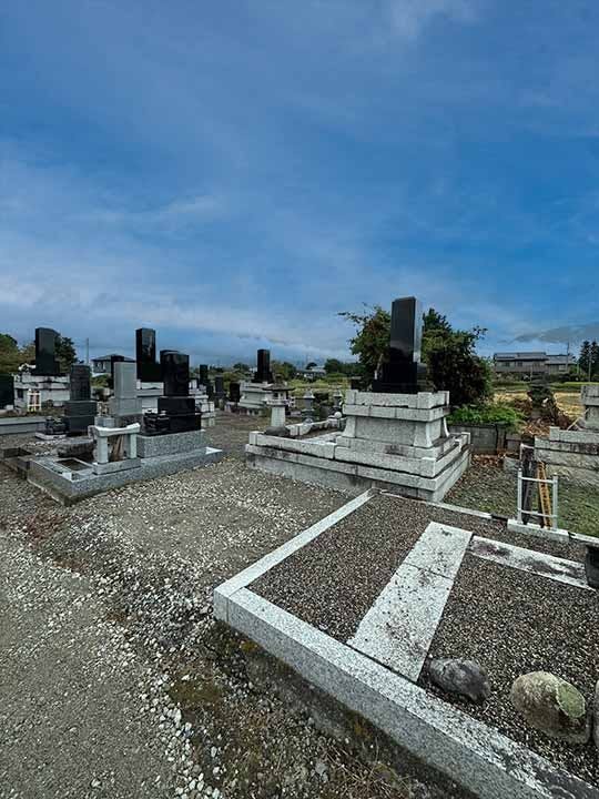 安曇野やすらぎ霊園(安曇野市)の費用・口コミ・アクセス｜無料で資料