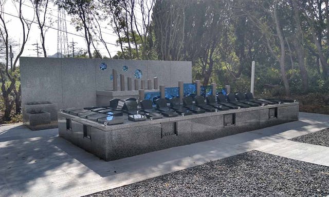 恋ヶ浜モニュメント葬