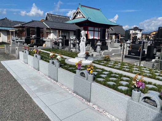 沼田ガーデニング樹木葬墓地